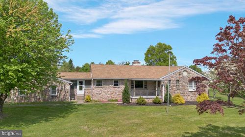 2359 Hendricks Station Rd, HARLEYSVILLE, PA, 19438-1319 | Card Image