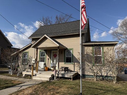 526 W 4th St, Marysville, OH, 43040-1012 | Card Image