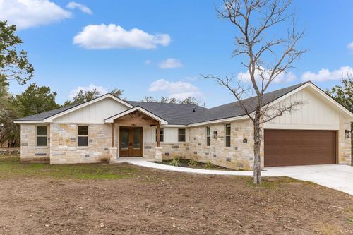 914 W Oak Ridge Dr, Marble Falls, TX, 78654-3601 | Card Image