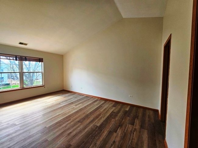 UNIT-204 - 2212 Waterleaf Ct, Condo with 2 bedrooms, 2 bathrooms and 1 parking in Naperville IL | Image 16