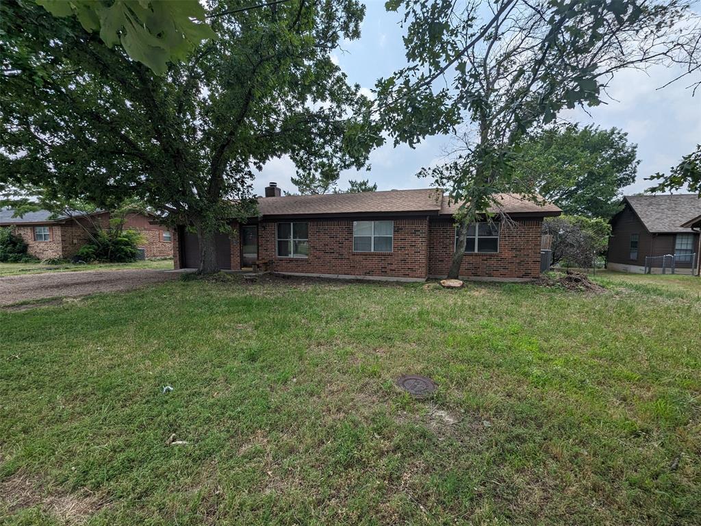 Washburn St, Decatur, TX 76234