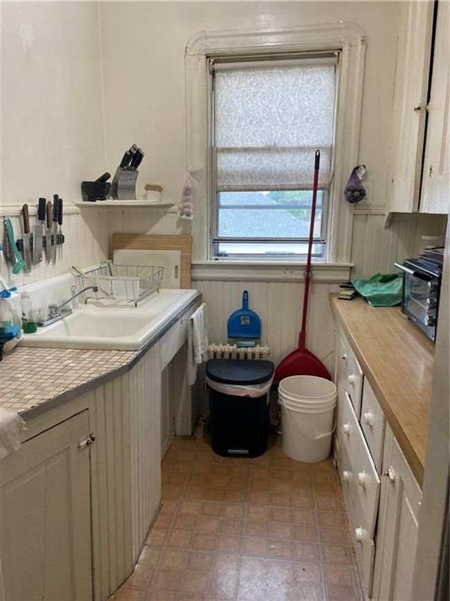 205 Beckwith Street, Home with 4 bedrooms, 2 bathrooms and 6 parking in Cranston RI | Image 9