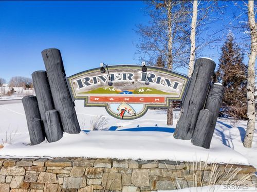7-9495 S Overlook Cabin Ln, Tetonia, ID, 83452 | Card Image