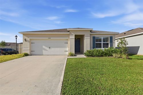 11308 Amber Ridge Dr, Zellwood, FL, 32798-5417 | Card Image