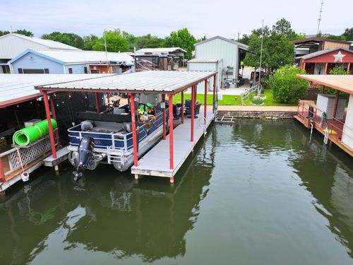 419 Brazos Harbor Dr, Granbury, TX, 76048-2257 | Card Image