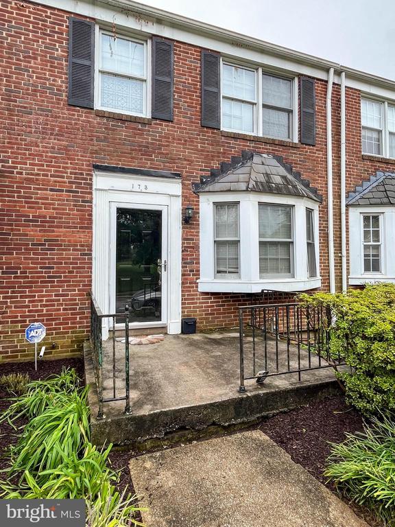 Dumbarton Rd, Baltimore, MD 21212