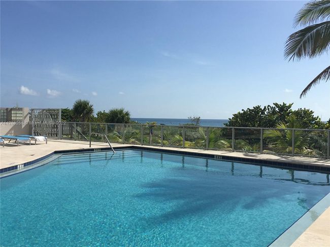 APT-305 - 9225 Collins Ave, Condo with 1 bedrooms, 2 bathrooms and null parking in Surfside FL | Image 10