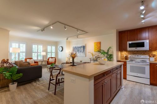 311-2225 23rd St, San Francisco, CA, 94107-3268 | Card Image