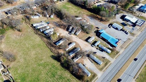 2117 Highway 412 W, Siloam Springs, AR, 72761-3858 | Card Image