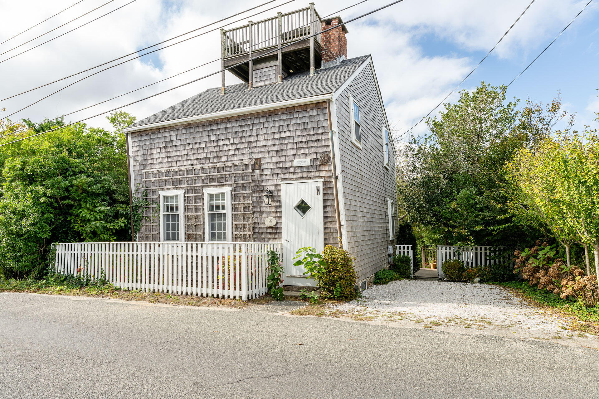 Cherry St, Nantucket, MA 02554