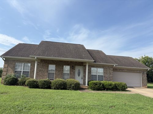 114 Windsor Dr, Muscle Shoals, AL, 35661-2704 | Card Image