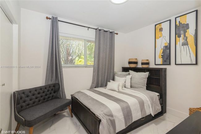 8135 Sw 136 Th St, House other with 4 bedrooms, 2 bathrooms and null parking in Pinecrest FL | Image 15
