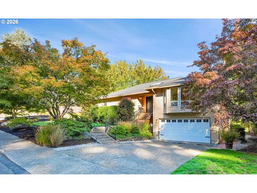 10051 Sw Balmer Cir, Portland, OR, 97219 | Card Image