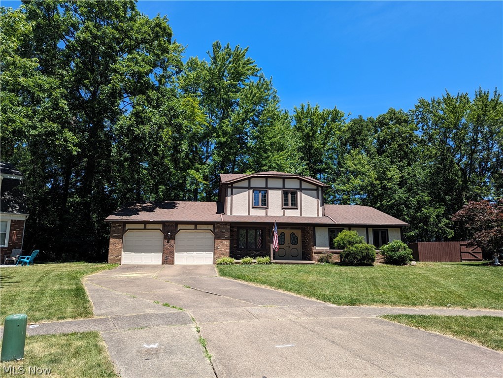 Timberview Dr, Lorain, OH 44053