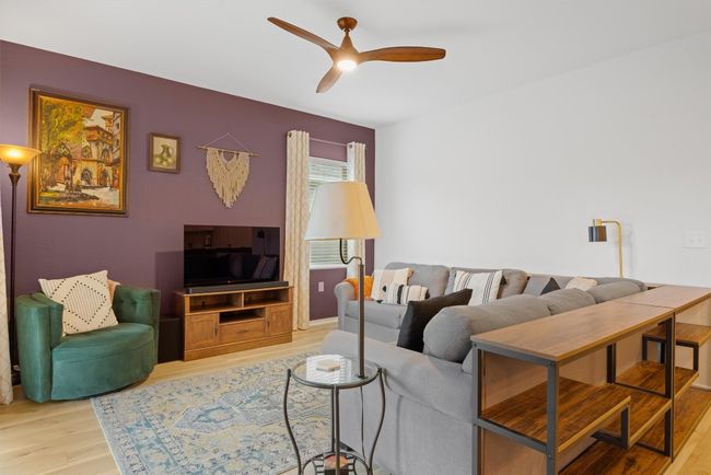 6404 Routenburn St, House other with 4 bedrooms, 2 bathrooms and 4 parking in Austin TX | Image 13