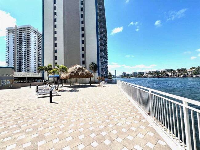 APT-12K - 1500 S Ocean Dr, Condo with 2 bedrooms, 2 bathrooms and null parking in Hollywood FL | Image 30
