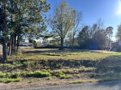 2301 Salmon St, Lake Charles, LA, 70605-8300 | Card Image