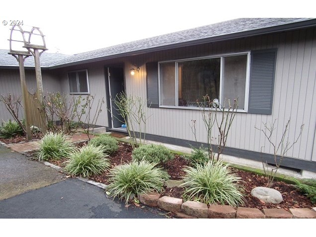 Rural St, Portland, OR 97266