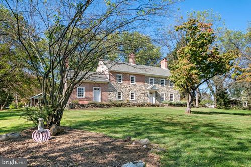 1701 Chain Dam Rd, EASTON, PA, 18045-5869 | Card Image