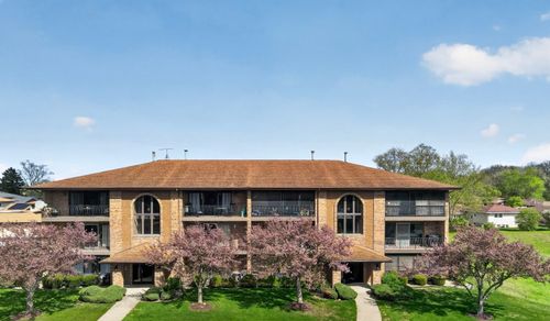 3a-11111 Heritage Dr, Palos Hills, IL, 60465-3129 | Card Image