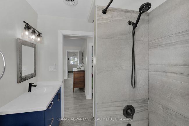 9755 Longwoods Rd, House other with 5 bedrooms, 3 bathrooms and 4 parking in London ON | Image 26