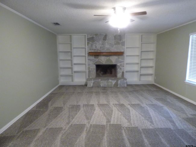 596 County Road 4218, House other with 3 bedrooms, 2 bathrooms and null parking in Mount Pleasant TX | Image 19