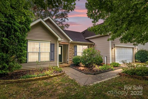 103 Golden Valley Dr, Mooresville, NC, 28115-8312 | Card Image