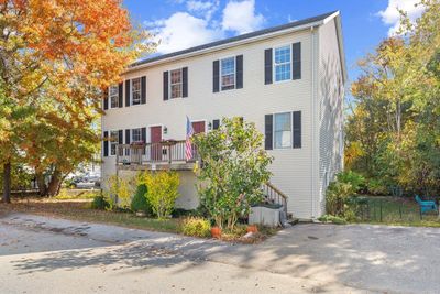 33 Myrtle Square, Home with 6 bedrooms, 3 bathrooms and 4 parking in Gloucester MA | Image 1