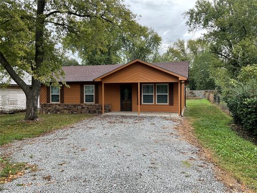 304 N 5th St, Jay, OK, 74346-3311 | Card Image