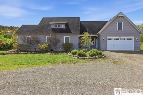 33 Diamond Dr, Frewsburg, NY, 14738-9653 | Card Image