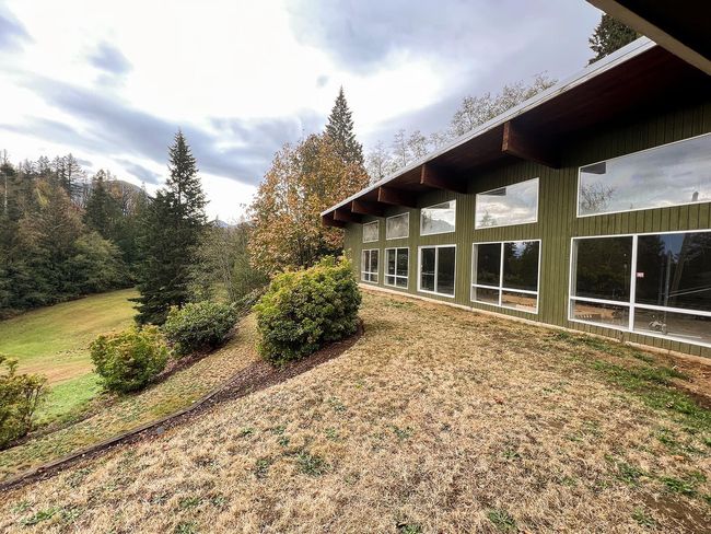 5707 Extrom Road, House other with 8 bedrooms, 5 bathrooms and 2 parking in Chilliwack BC | Image 26