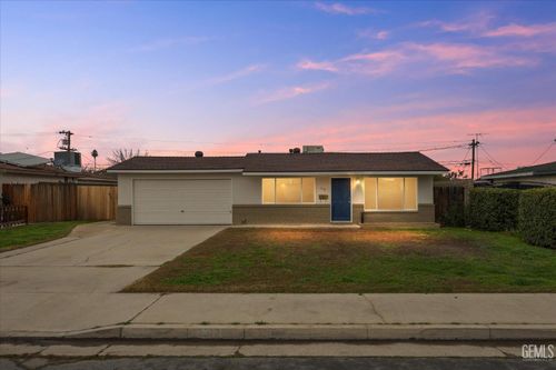 1312 Hub Ave, Bakersfield, CA, 93304-6638 | Card Image