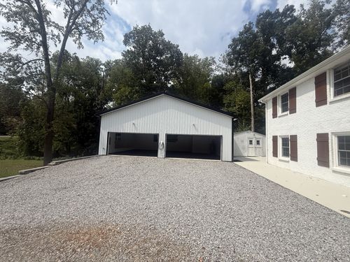 323 Dunbar Cave Rd, Clarksville, TN, 37043-5758 | Card Image
