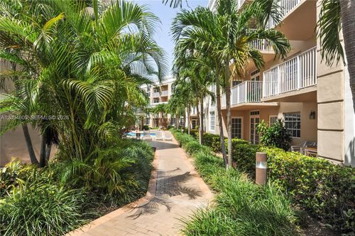 2419-1280 S Alhambra Cir, Coral Gables, FL, 33146-3145 | Card Image