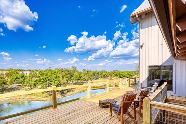 556 Cliff View Loop, Home with 6 bedrooms, 7 bathrooms and null parking in Harper TX | Image 15