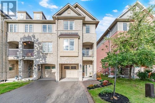 23 Clowes Street, Ajax (Central East), ON, L1Z0K9 | Card Image