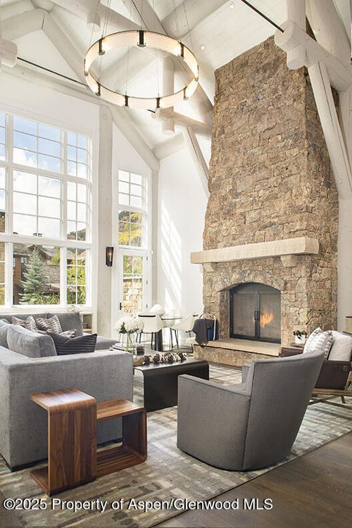 87 Thunderbowl Ln, Aspen, CO, 81611-4300 | Card Image