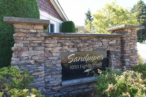2-1050 8th St, Courtenay, BC, V9N4A5 | Card Image