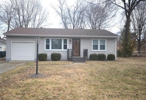 5510 East Drive, Fairview Heights, IL, 62208 | Card Image