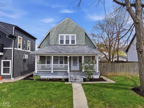 945 Tecumseh St, Indianapolis, IN, 46201-1943 | Card Image