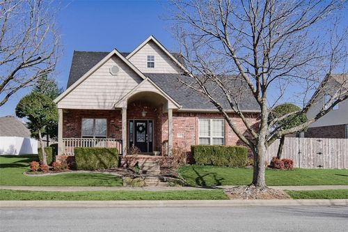 6410 Tall Oaks Loop S, Springdale, AR, 72762-6055 | Card Image