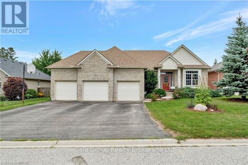 10 Graydon Dr, Mount Elgin, ON, N0J1N0 | Card Image