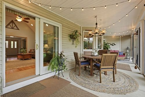 12 Chesterfield, Westhampton, MA, 01027 | Card Image