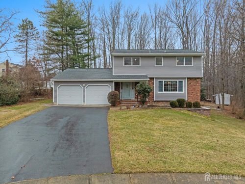 17 Brookside Ct, East Brunswick, NJ, 08816-2613 | Card Image