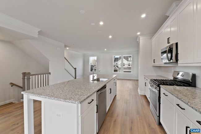 12 Talen Ln, House attached with 4 bedrooms, 4 bathrooms and null parking in CHARLOTTESVILLE VA | Image 15