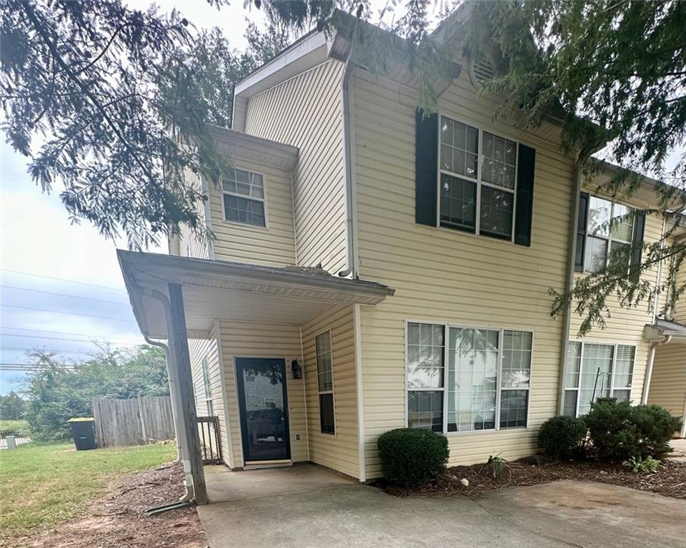 Kayla Dr, Lovejoy, GA 30228