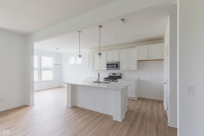 1023 Grassy Branch Dr, House other with 3 bedrooms, 3 bathrooms and null parking in Indianapolis IN | Image 7