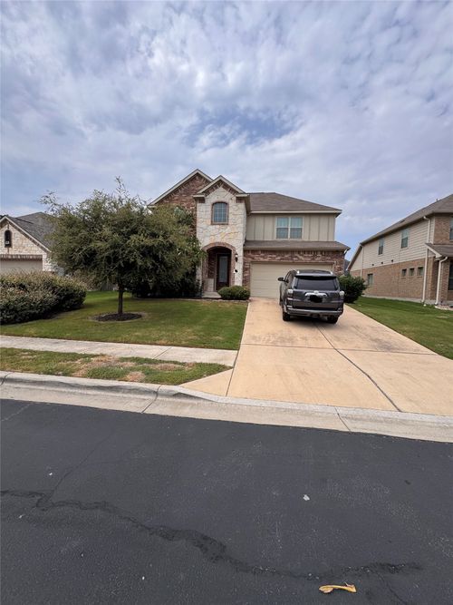 914 Emory Stable Dr, Hutto, TX, 78634-5710 | Card Image