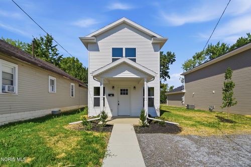 818 Holly St, Lima, OH, 45804-1013 | Card Image