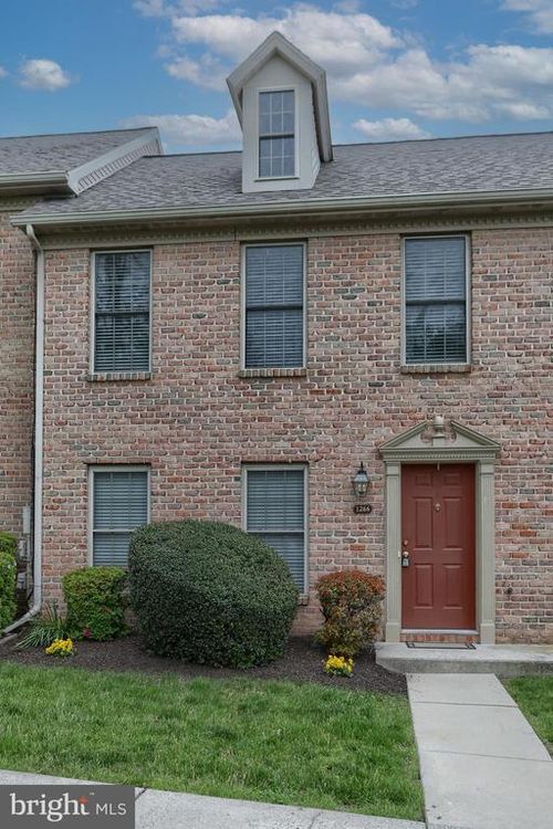 1266 Hunters Ridge Dr, MECHANICSBURG, PA, 17050-9183 | Card Image